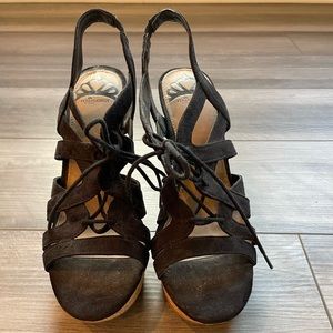 Black Strappy Wedges- Size 8